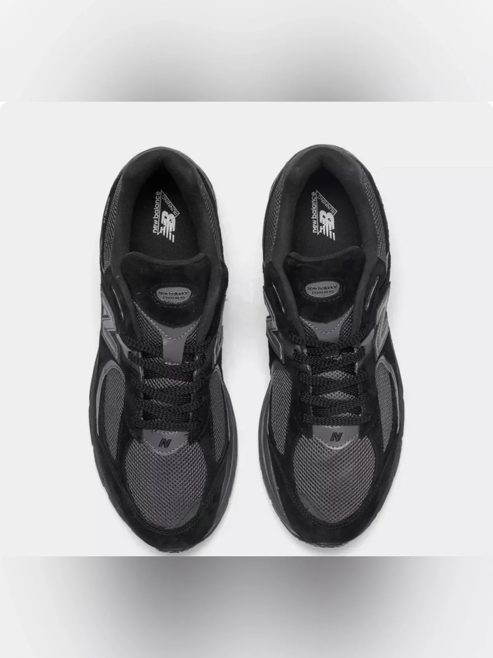 New Balance Men's 2002R Black & Grey Suede Mesh Sneaker